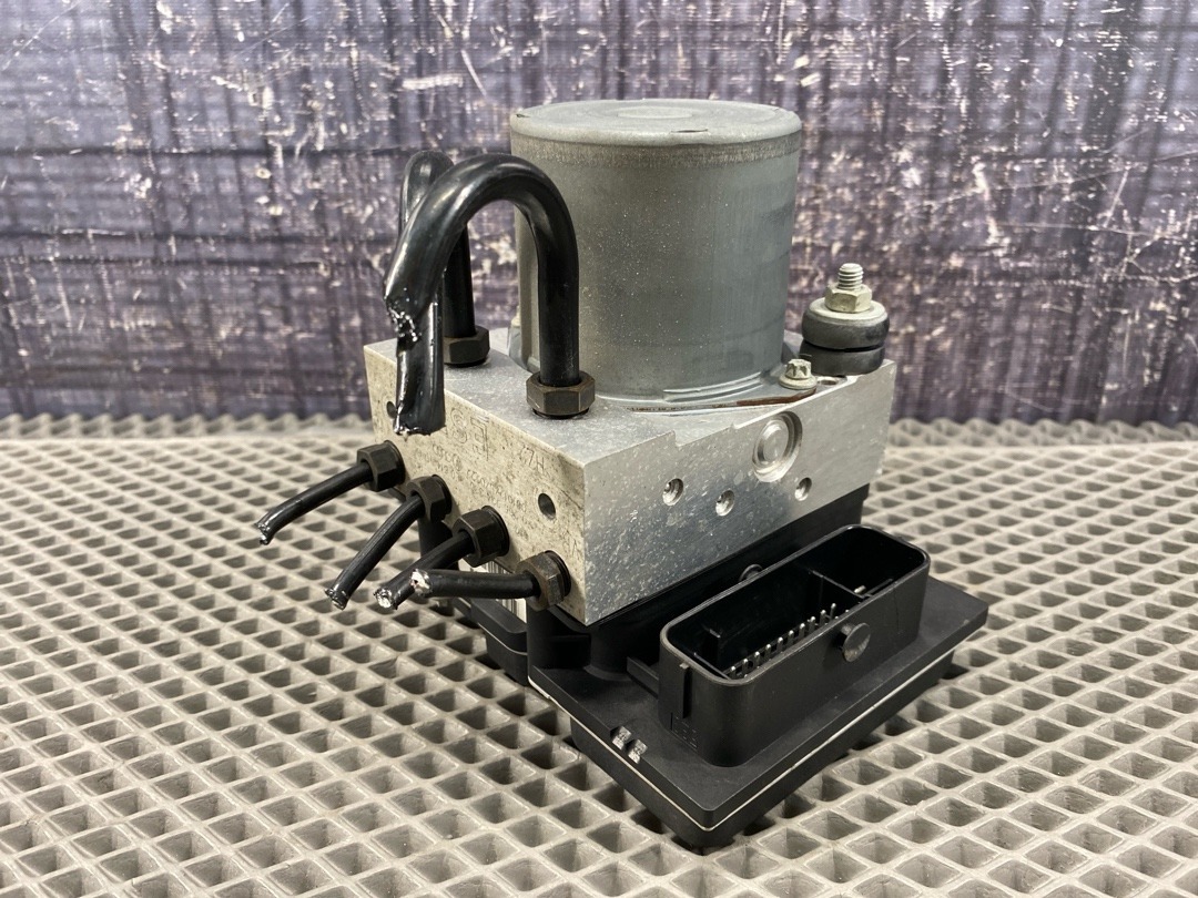 Блок ABS, 7040 рублей, Красноярск