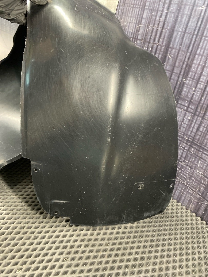 Подкрылок, 4040 рублей, Красноярск