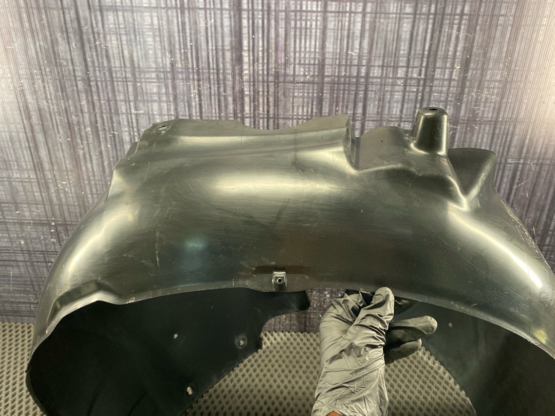 Подкрылок, 4040 рублей, Красноярск