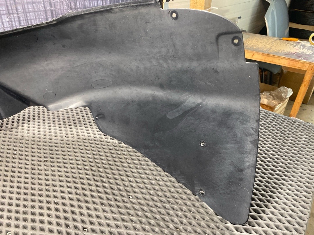 Подкрылок, 4040 рублей, Красноярск