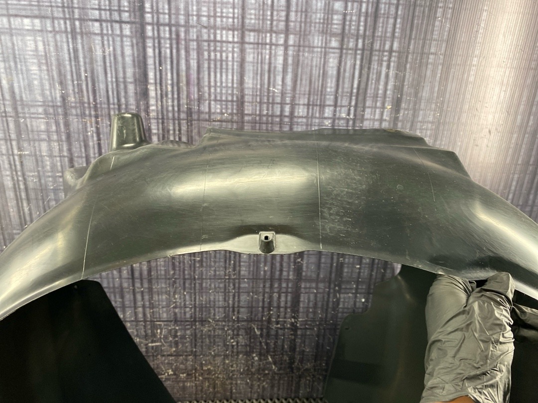 Подкрылок, 4040 рублей, Красноярск