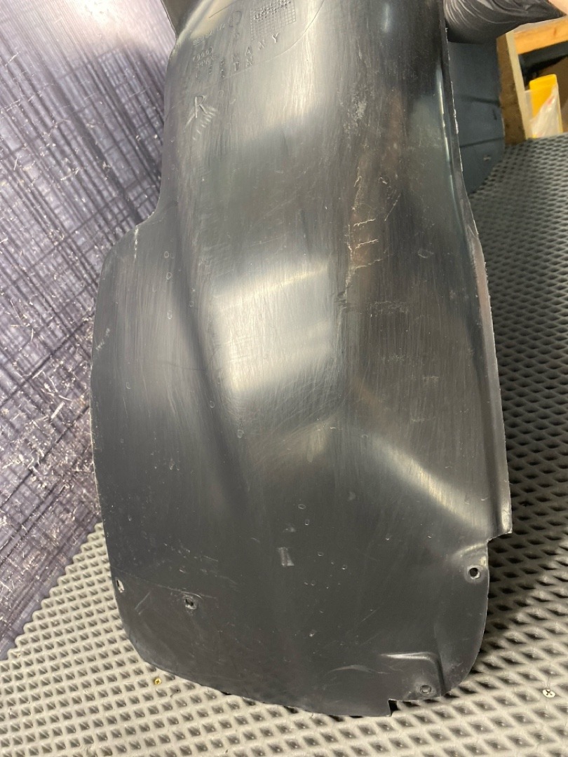 Подкрылок, 4040 рублей, Красноярск