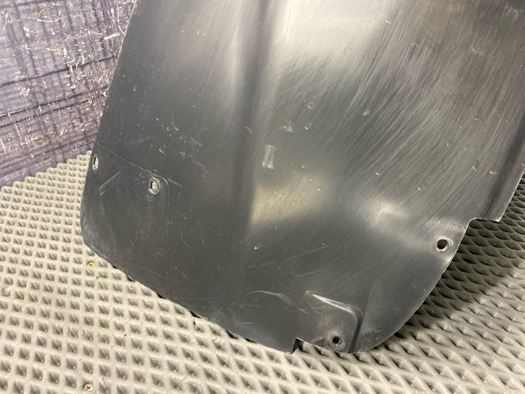 Подкрылок, 4040 рублей, Красноярск