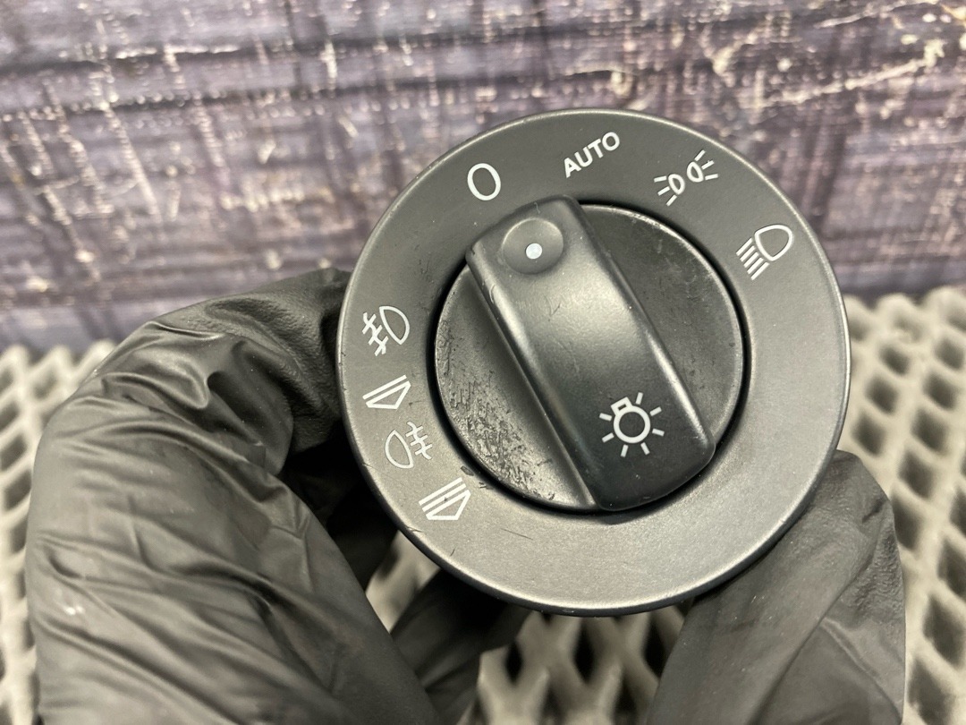 Переключатель света, 2310 рублей, Красноярск