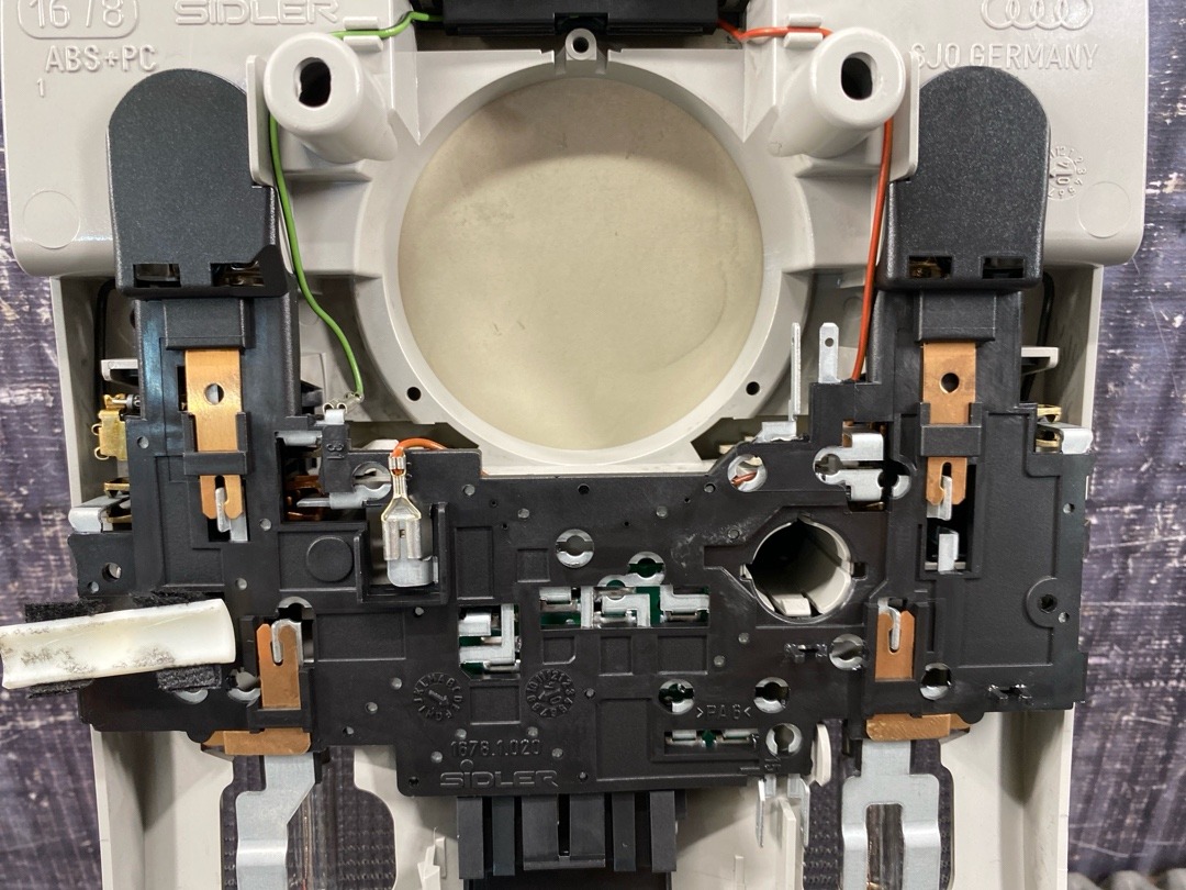 Плафон салона, 1460 рублей, Красноярск