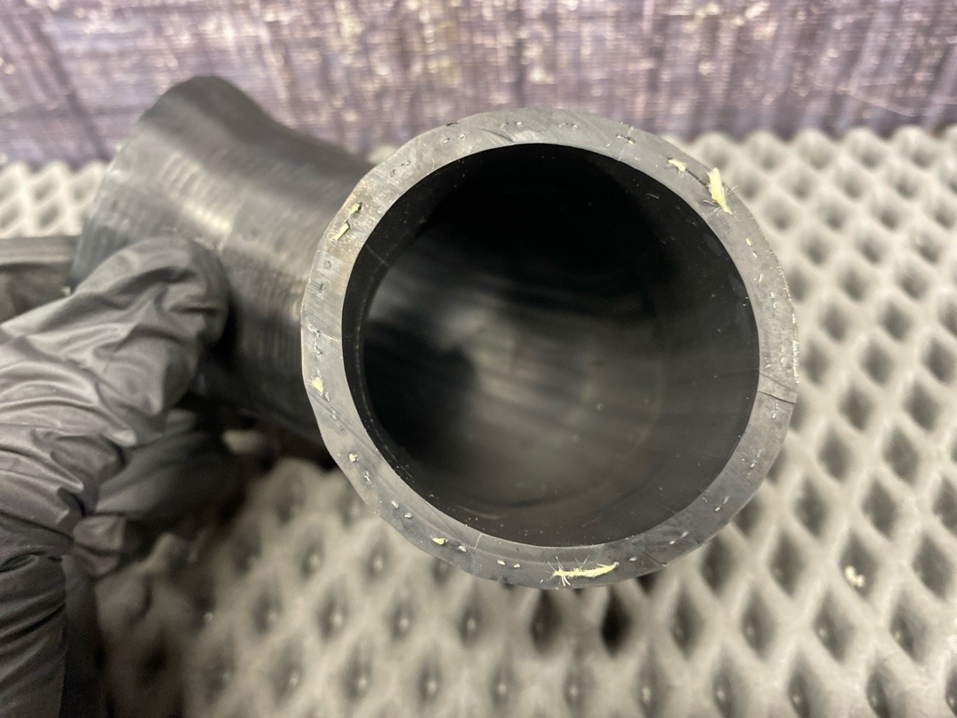 Патрубок интеркуллера, 720 рублей, Красноярск