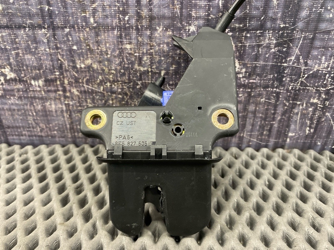 Замок багажника, 3720 рублей, Красноярск