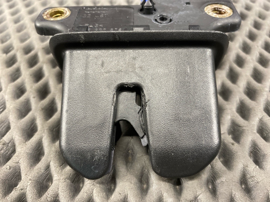 Замок багажника, 3720 рублей, Красноярск