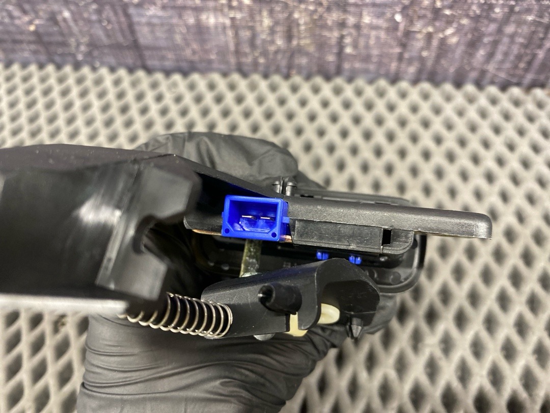 Замок багажника, 3720 рублей, Красноярск