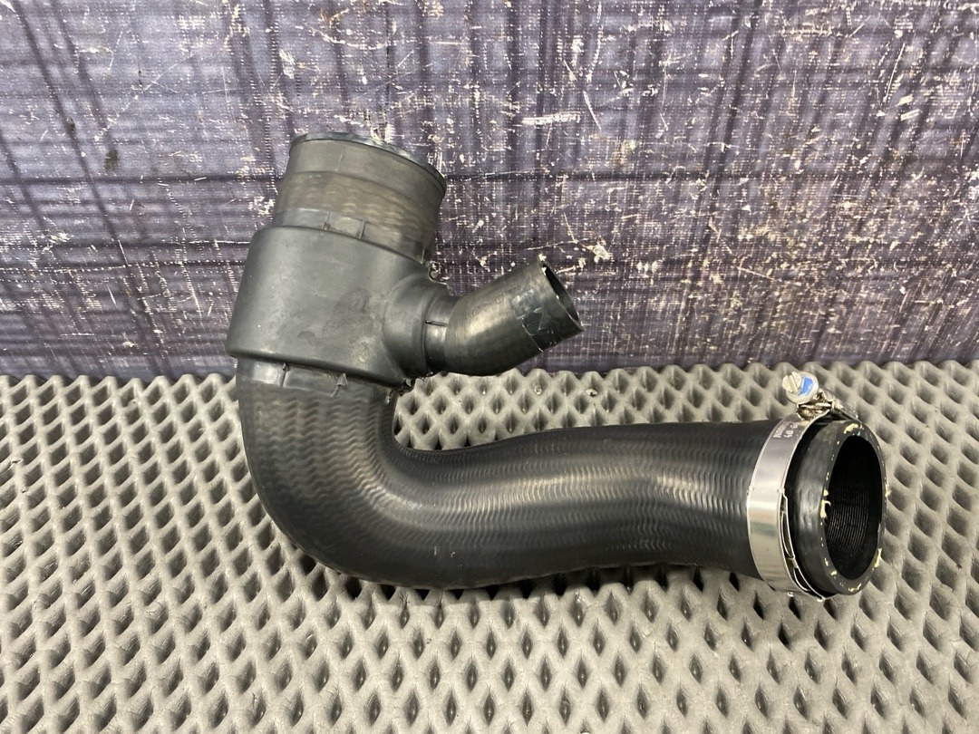 Патрубок интеркуллера, 2210 рублей, Красноярск