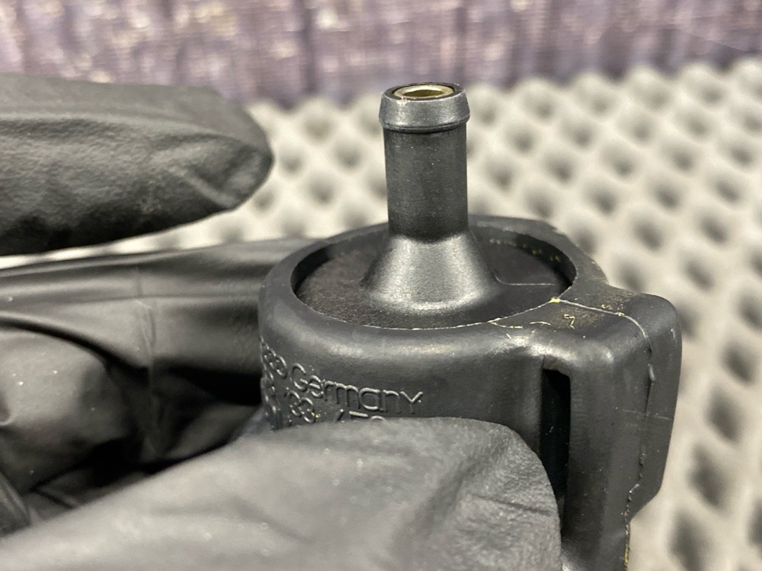 Клапан вентиляции топливного бака, 2230 рублей, Красноярск