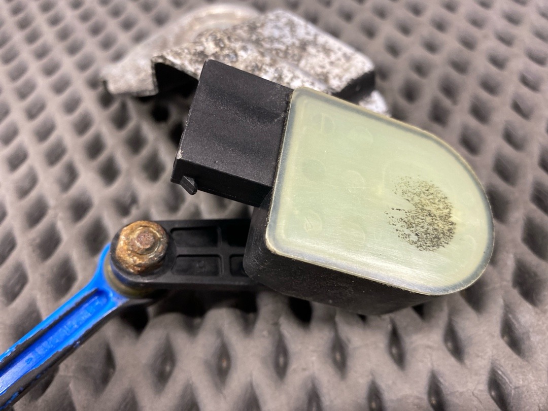 Датчик уровня подвески, 4360 рублей, Красноярск