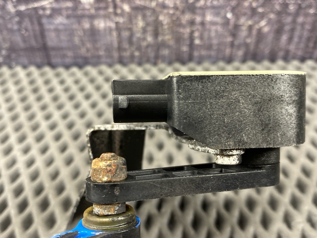 Датчик уровня подвески, 4360 рублей, Красноярск