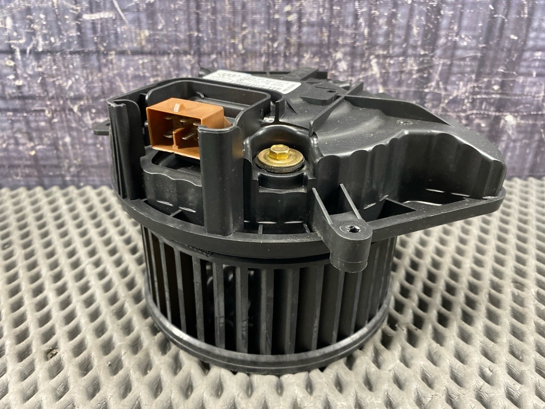 Мотор печки, 2560 рублей, Красноярск