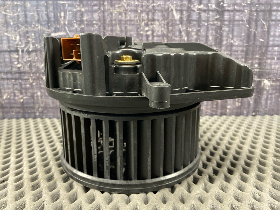 Мотор печки, 2560 рублей, Красноярск