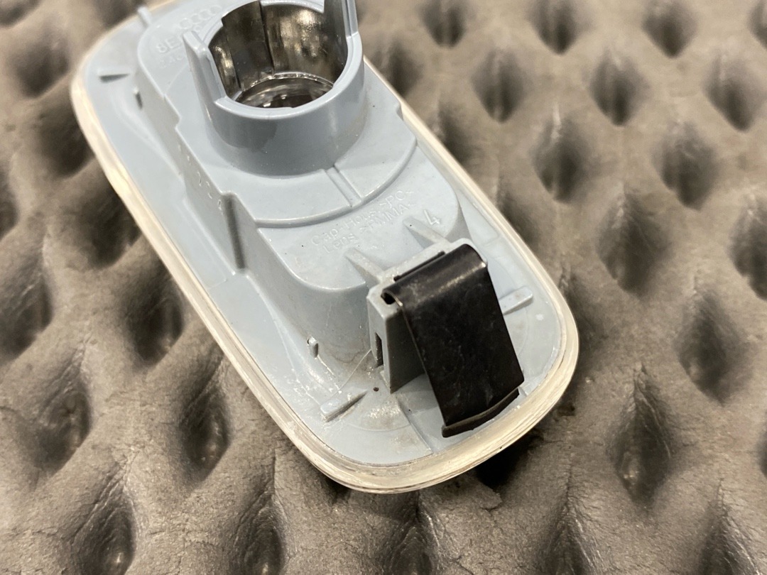 Повторитель в крыло, 500 рублей, Красноярск