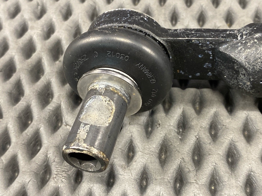 Тяга рулевая с наконечником, 1860 рублей, Красноярск