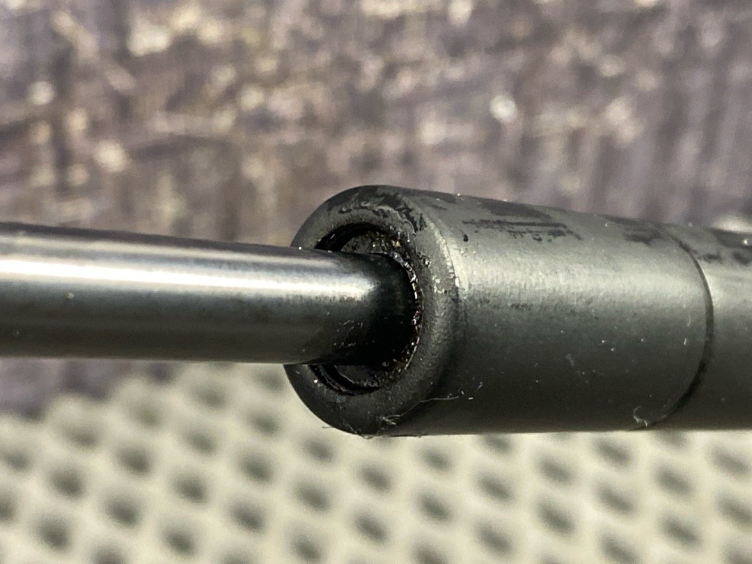 Амортизатор капота, 910 рублей, Красноярск