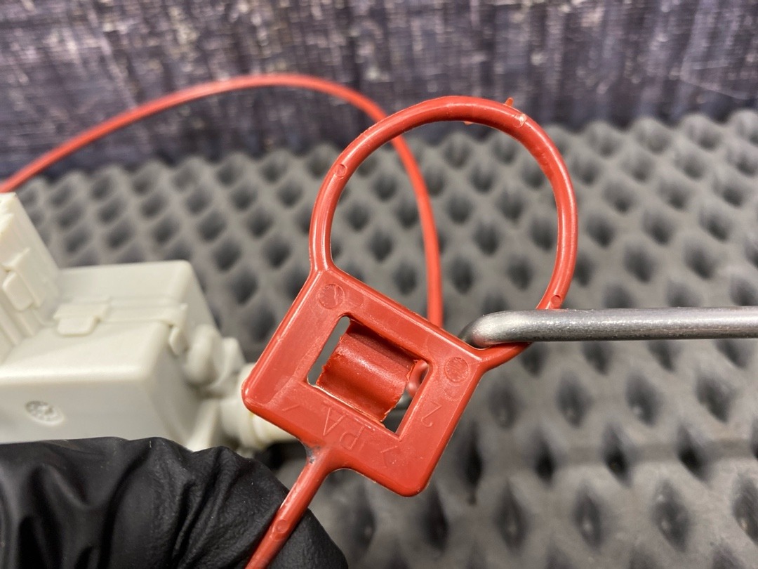 Замок лючка бензобака, 930 рублей, Красноярск