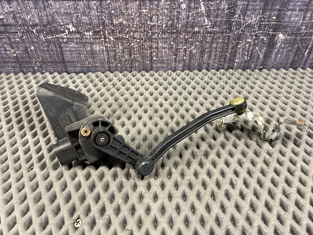 Датчик уровня подвески, 4360 рублей, Красноярск