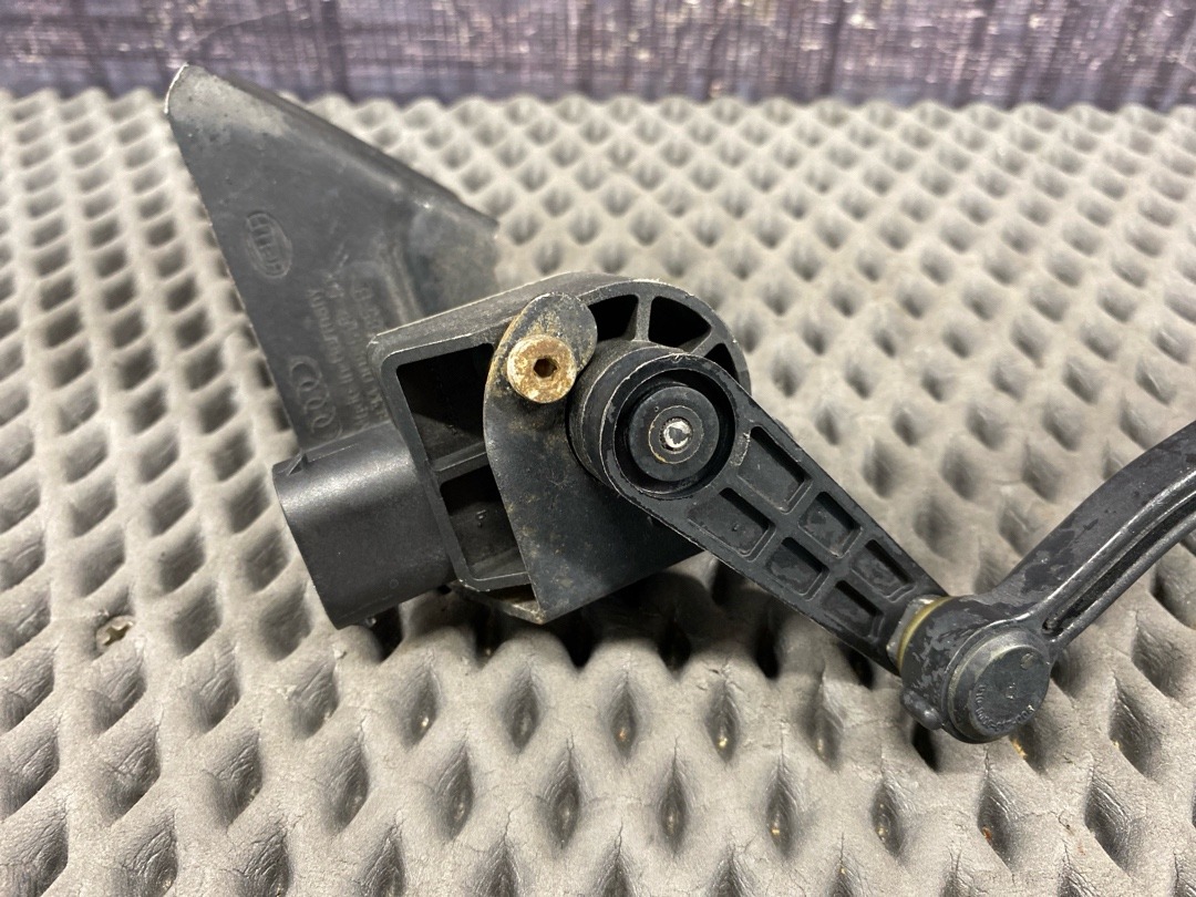 Датчик уровня подвески, 4360 рублей, Красноярск