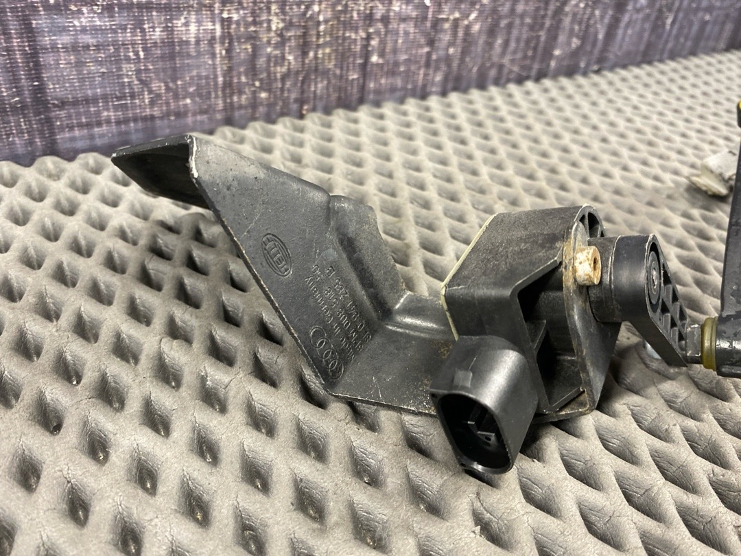 Датчик уровня подвески, 4360 рублей, Красноярск