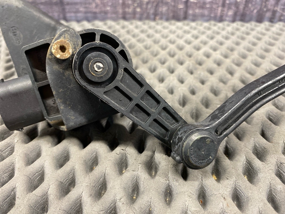 Датчик уровня подвески, 4360 рублей, Красноярск