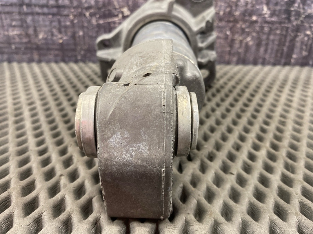 Кронштейн усилителя бампера, 1630 рублей, Красноярск