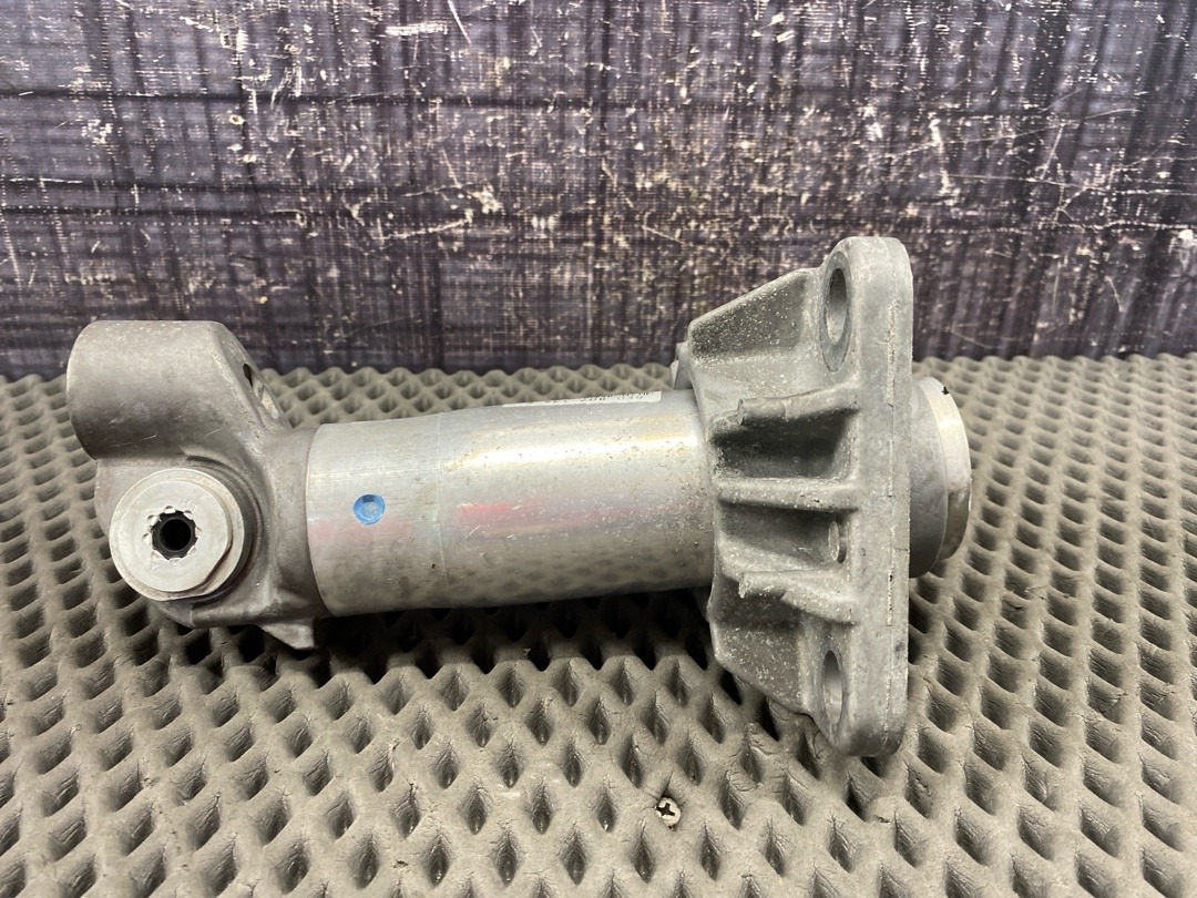 Кронштейн усилителя бампера, 1630 рублей, Красноярск