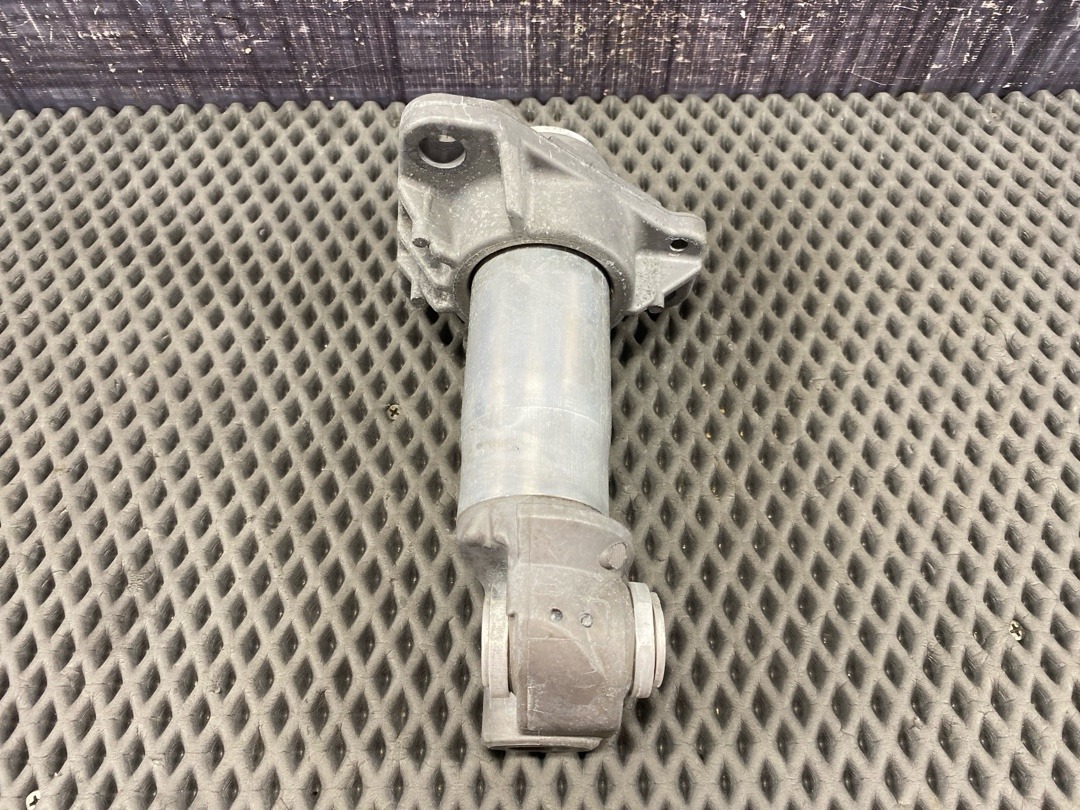 Кронштейн усилителя бампера, 1630 рублей, Красноярск