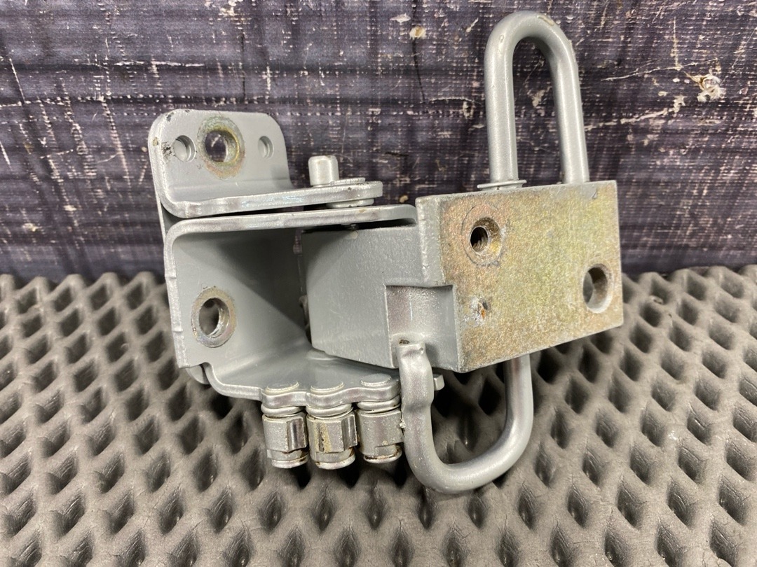 Петля двери, 3010 рублей, Красноярск