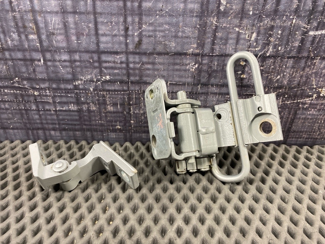 Петля двери, 3010 рублей, Красноярск