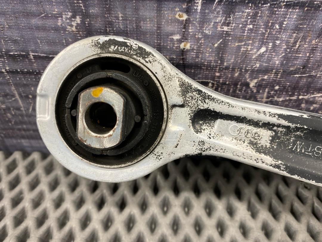 Рычаг подвески, 4030 рублей, Красноярск