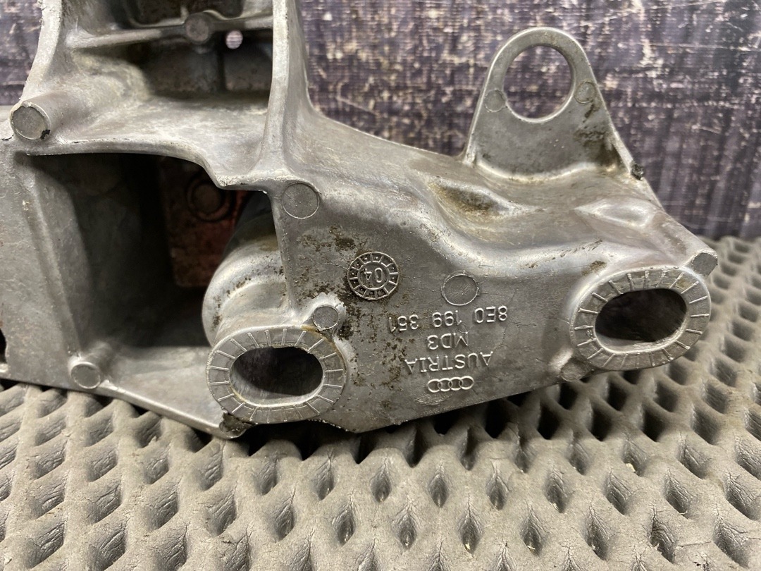 Кронштейн двигателя, 1110 рублей, Красноярск