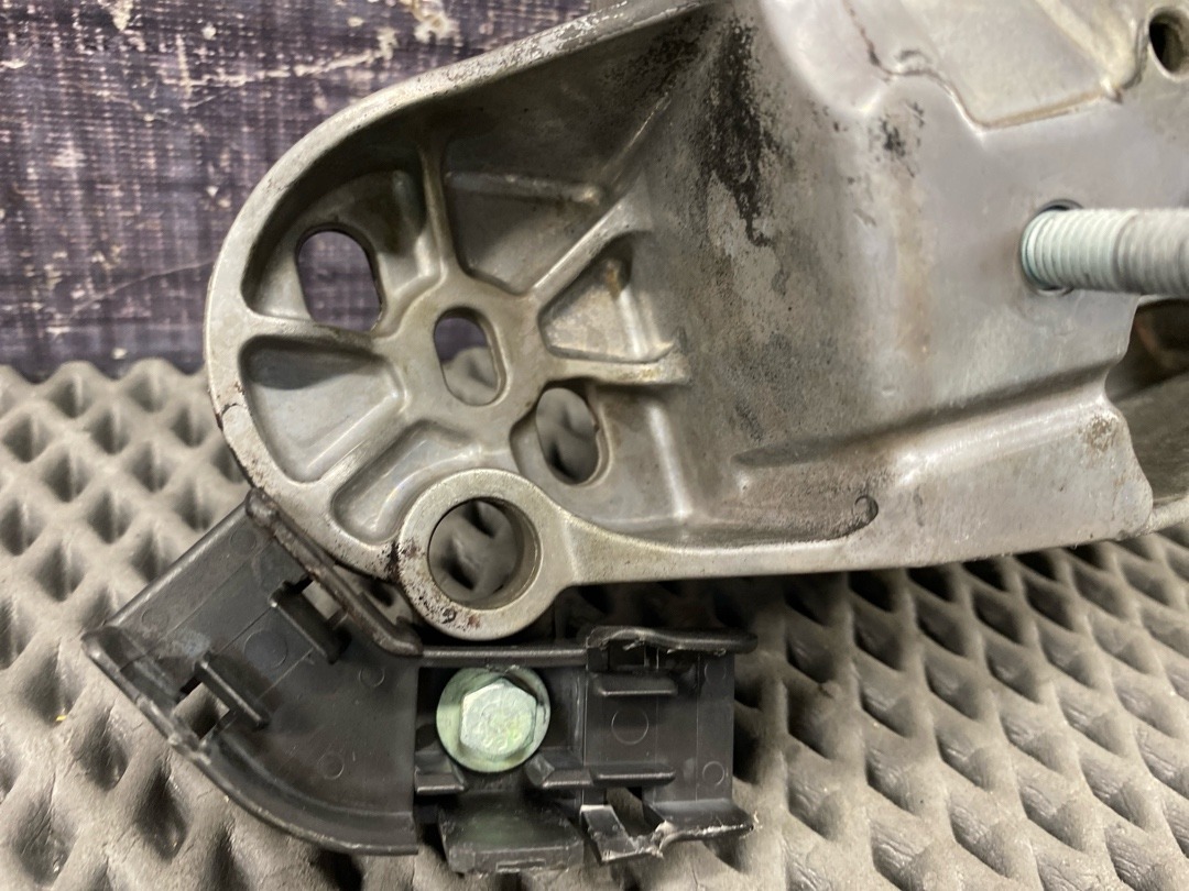 Кронштейн двигателя, 1110 рублей, Красноярск