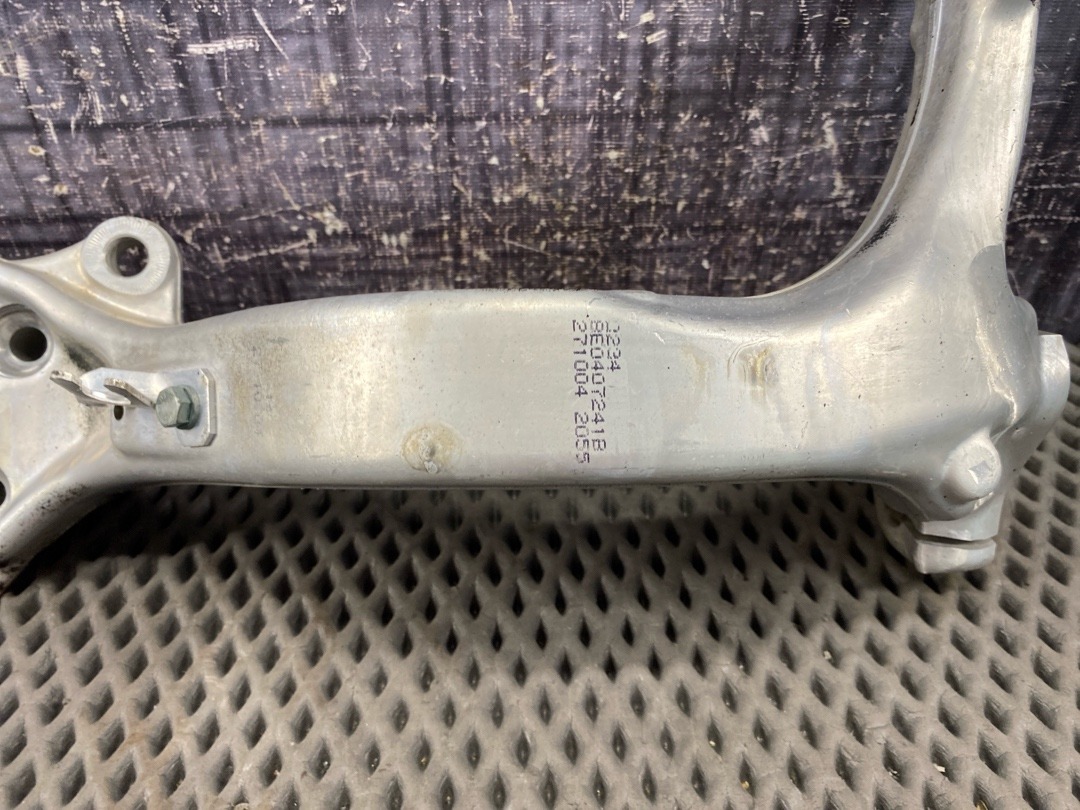 Поворотный кулак, 15120 рублей, Красноярск