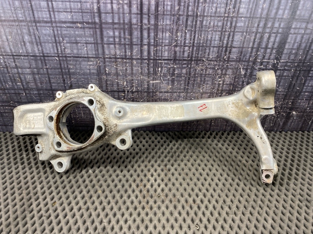 Поворотный кулак, 15120 рублей, Красноярск