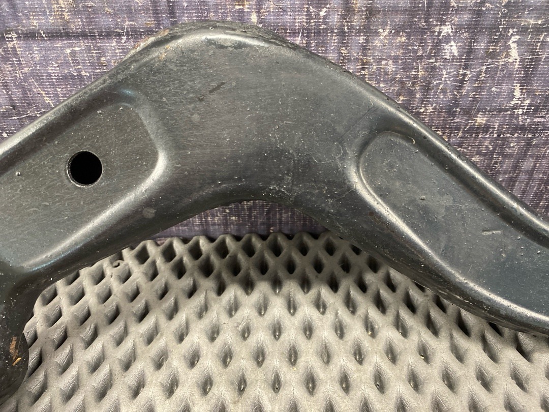 Рычаг подвески, 2710 рублей, Красноярск