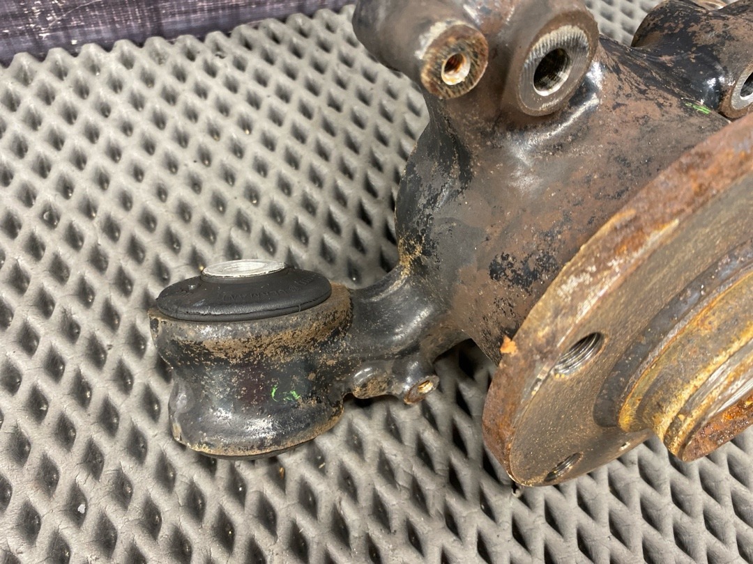 Поворотный кулак, 4010 рублей, Красноярск