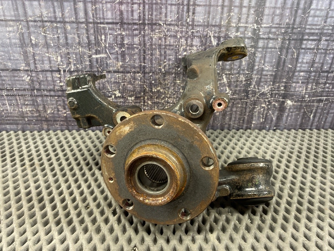 Поворотный кулак, 4010 рублей, Красноярск