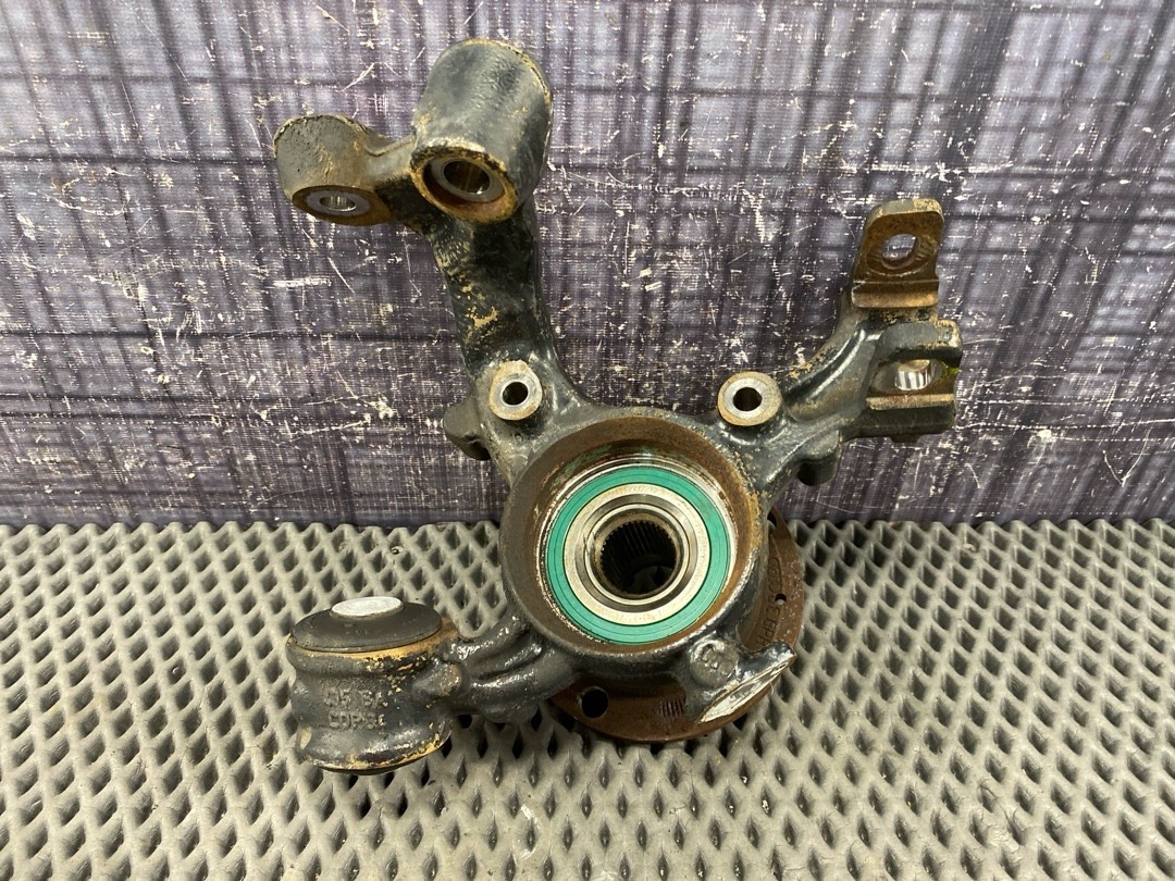 Поворотный кулак, 4010 рублей, Красноярск