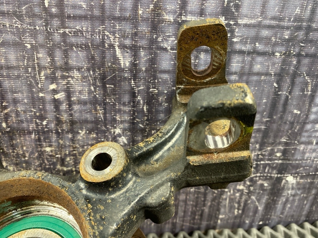 Поворотный кулак, 4010 рублей, Красноярск