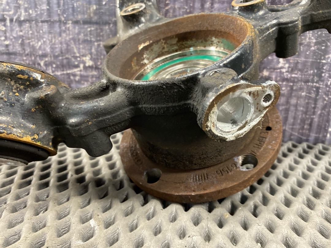 Поворотный кулак, 4010 рублей, Красноярск