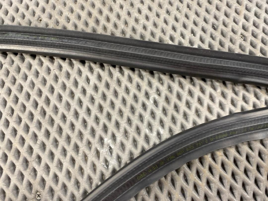 Подкапотный уплотнитель, 2960 рублей, Красноярск