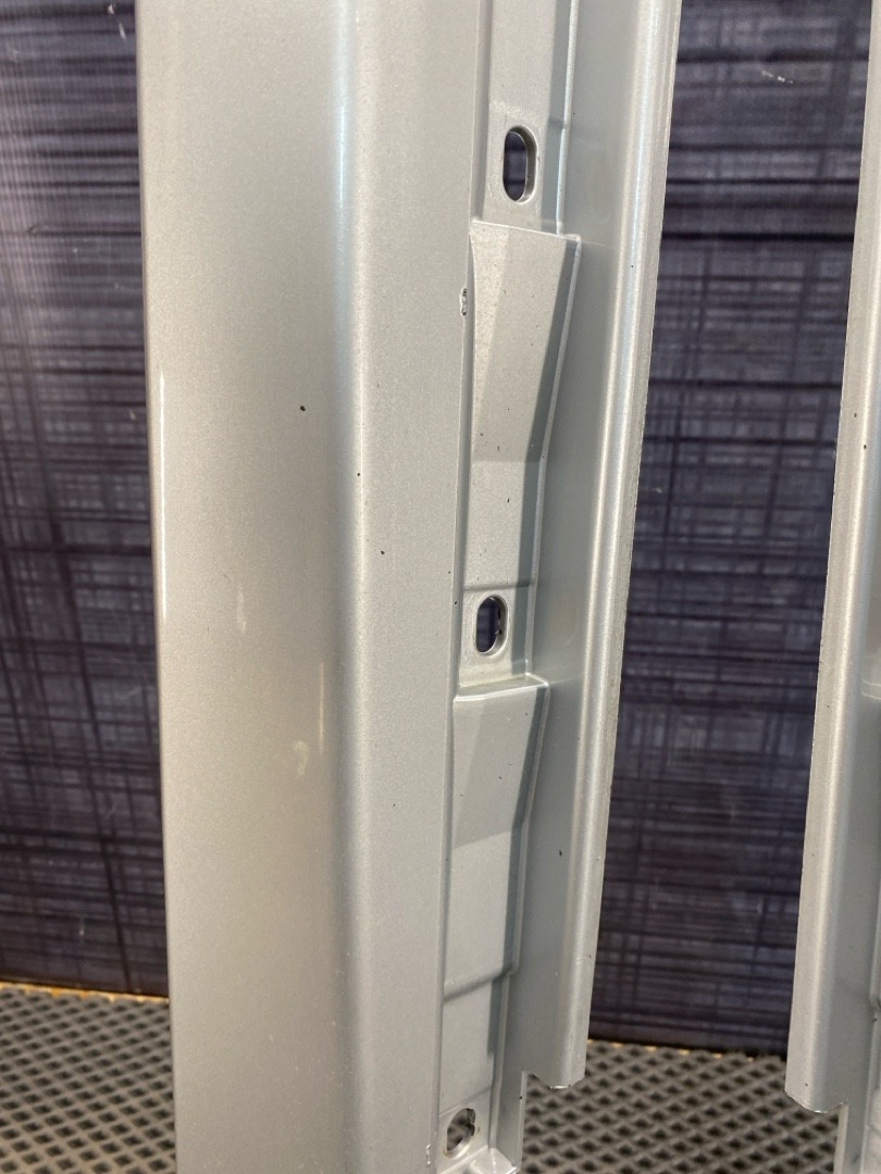 Комплект накладок на порог, 4080 рублей, Красноярск