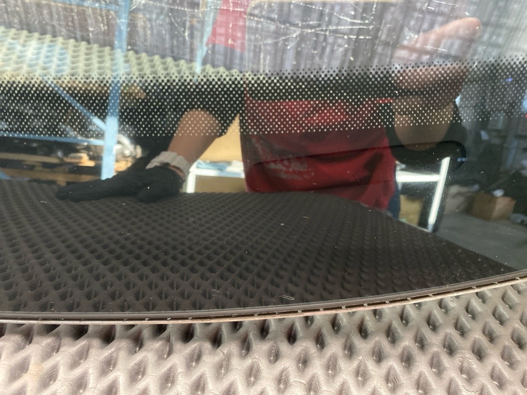 Стекло лобовое, 10030 рублей, Красноярск