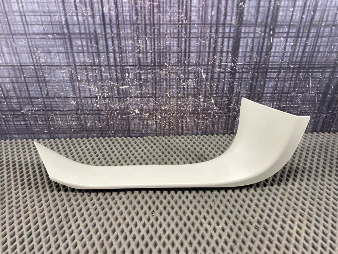 Пластик крышки багажника, 1210 рублей, Красноярск