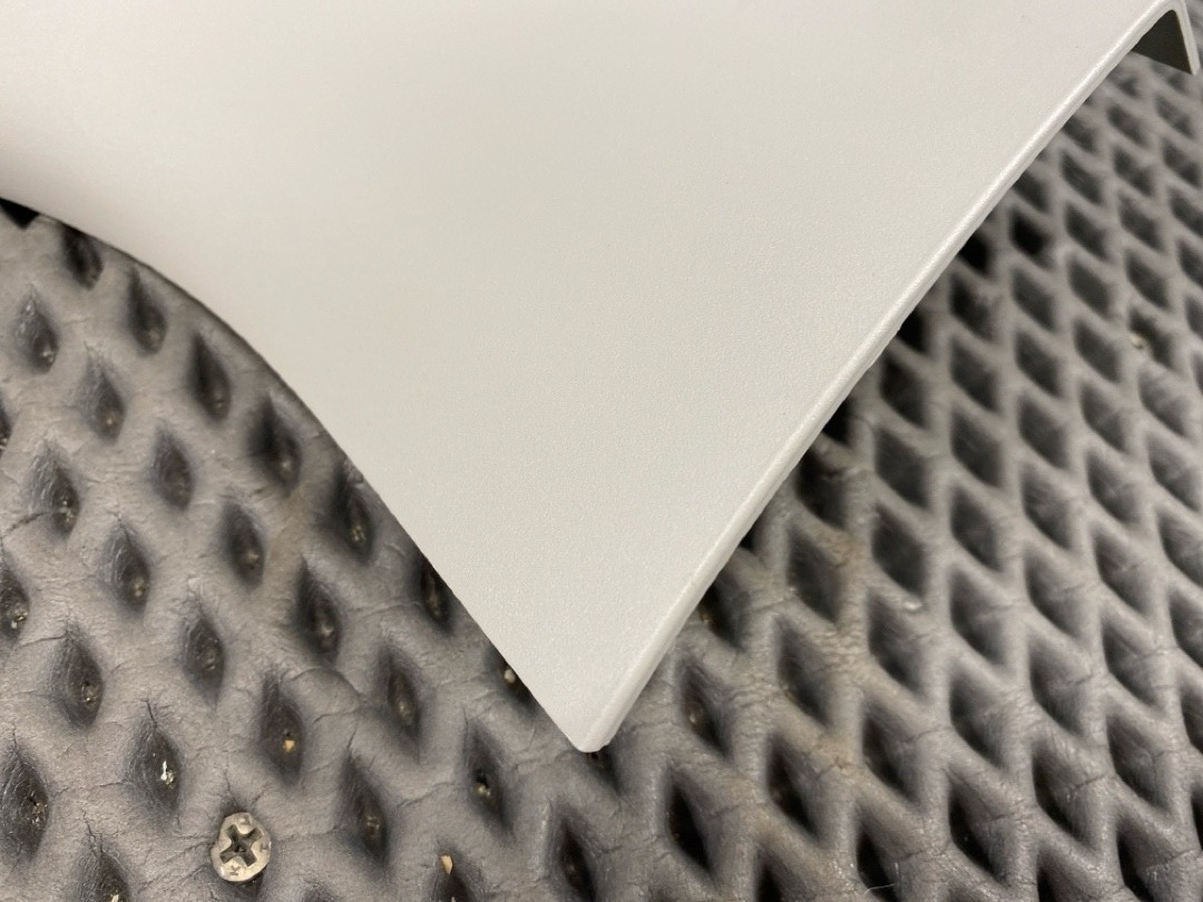 Пластик крышки багажника, 1210 рублей, Красноярск