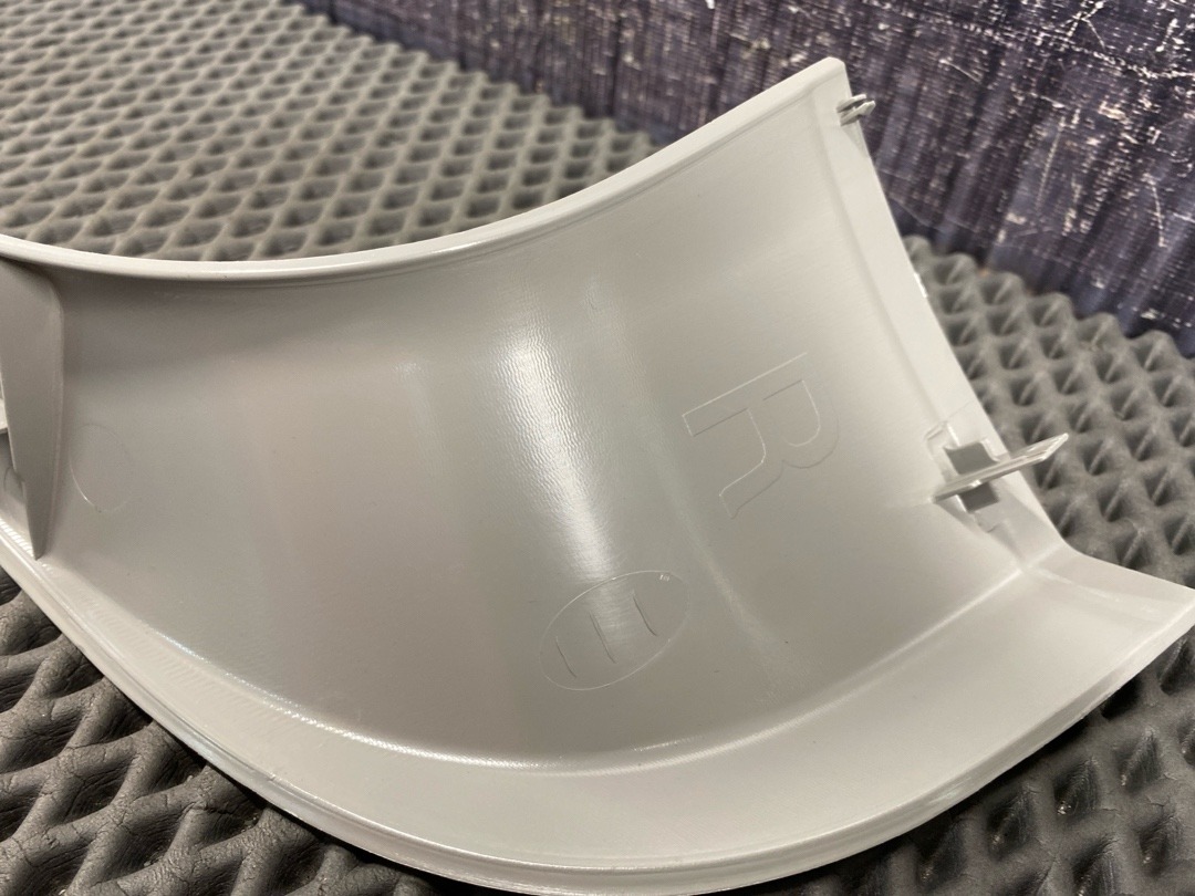 Пластик крышки багажника, 1210 рублей, Красноярск