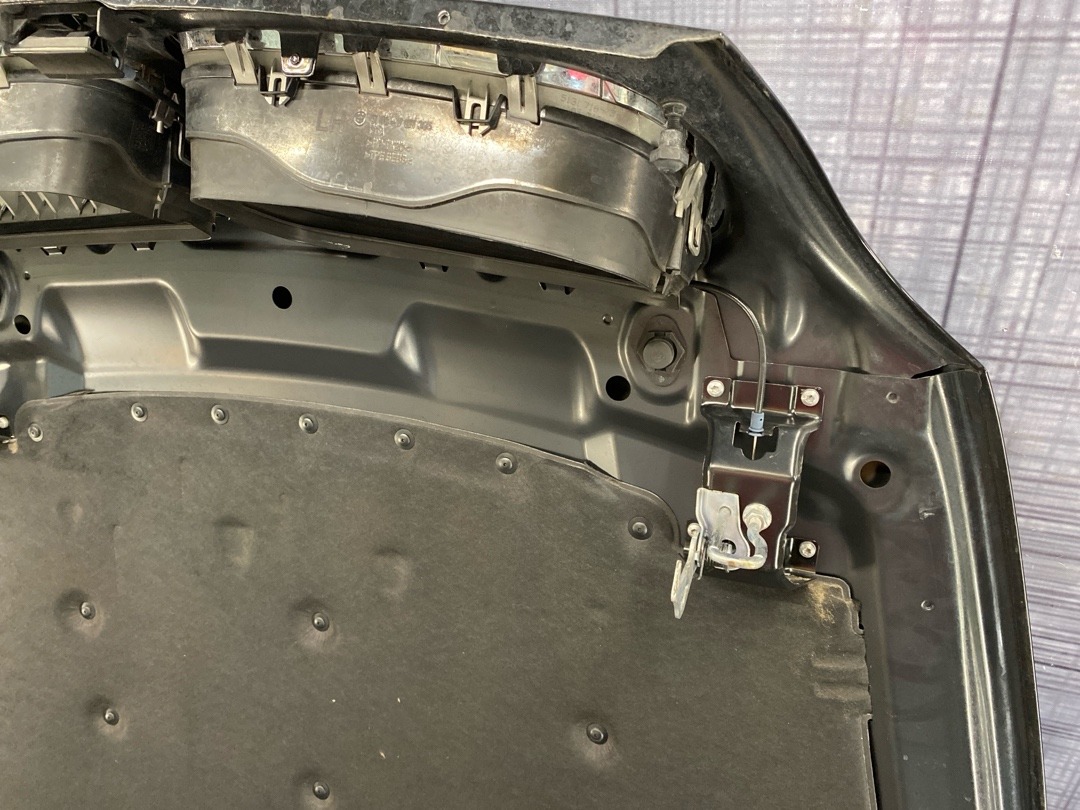 Капот, 18780 рублей, Красноярск